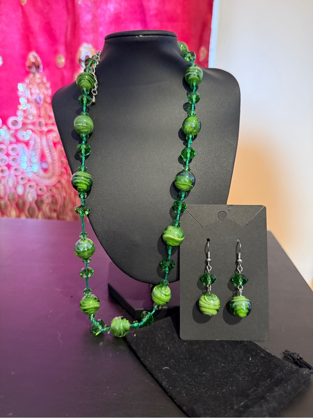 Green Bead Necklace and Earring Set - Unbranded